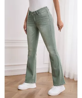 Jeans de pierna amplia con bolsillo oblicuo